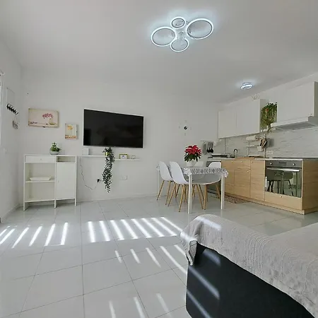 Apartment Casa Samba, 2 Bedrooms And Pool Corralejo