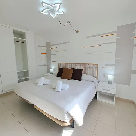 Casa Samba, 2 Bedrooms And Pool Apartment