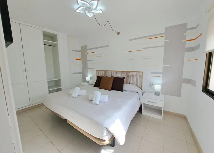 Casa Samba, 2 Bedrooms And Pool דירה